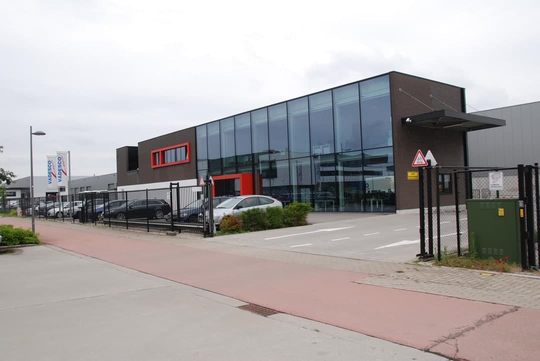 Vadesco Logistics